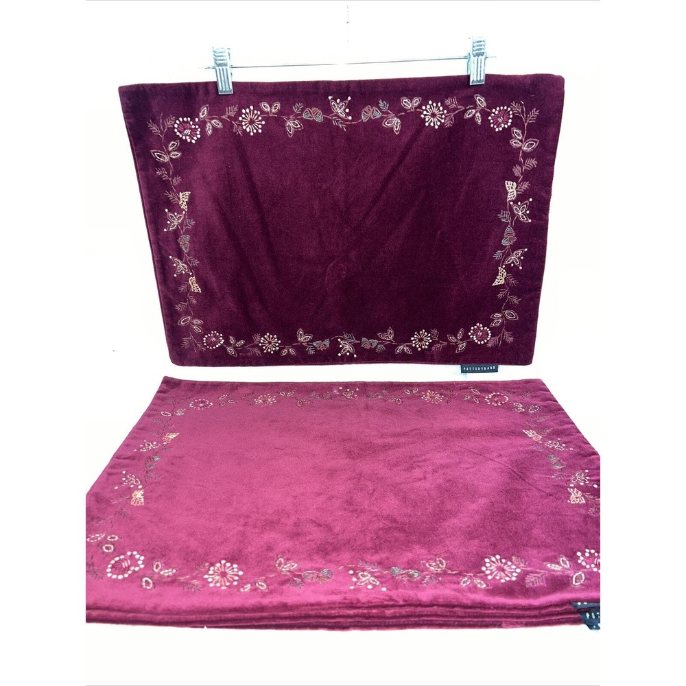 Gorgeous Pottery Barn Vine Embroidered Placemats Maroon Velvet Set of 4